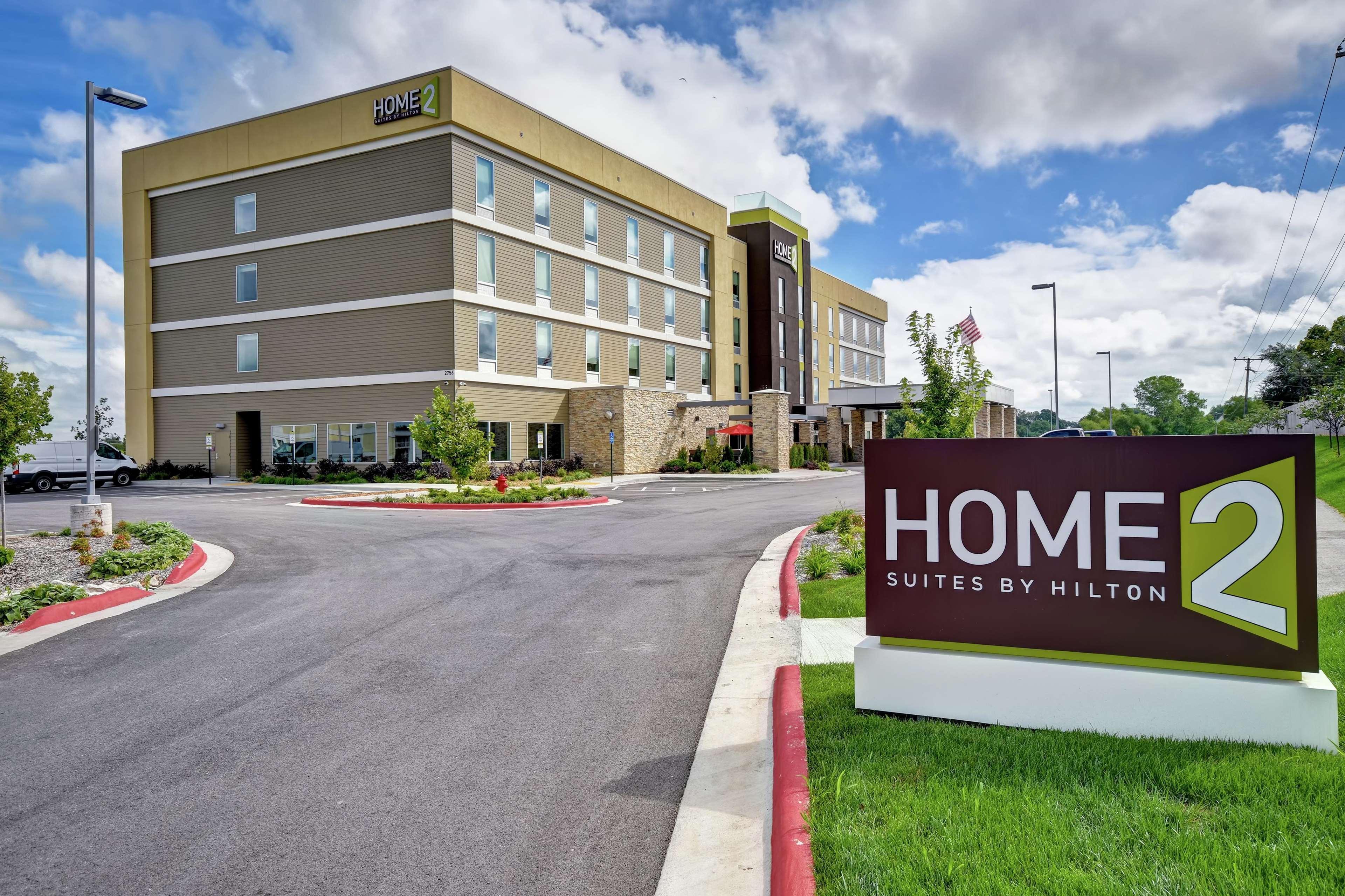 Home2 Suites By Hilton Springfield North Exterior foto